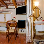 Residence Porta Antica Centro Storico